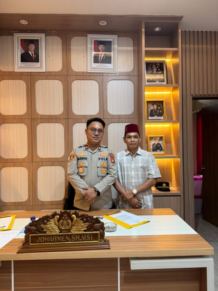 Diduga menyalahi kode etik Seorang Wartawan menulis Berita Tampah kompirmasi Diduga berita Hoak/ Bohong