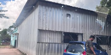 Tempat Usaha Bilyard Ilegal, Diduga Tampa Izin,.. Dan Diduga Mencuri Api PLN Langsung Dari Kabal Induk.,